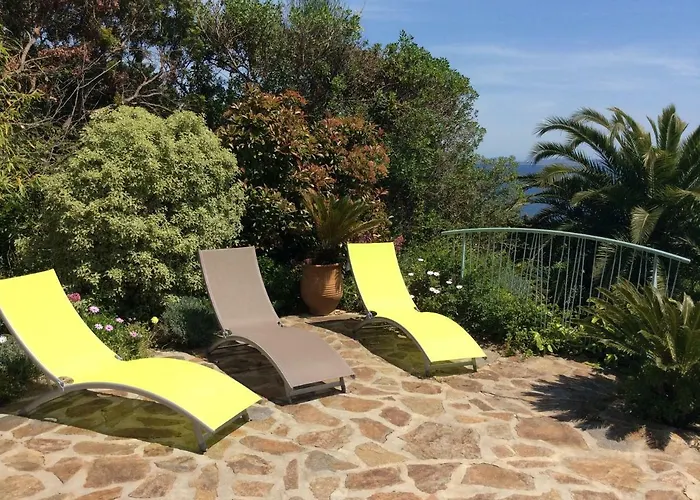 Villa Du Bau Rouge